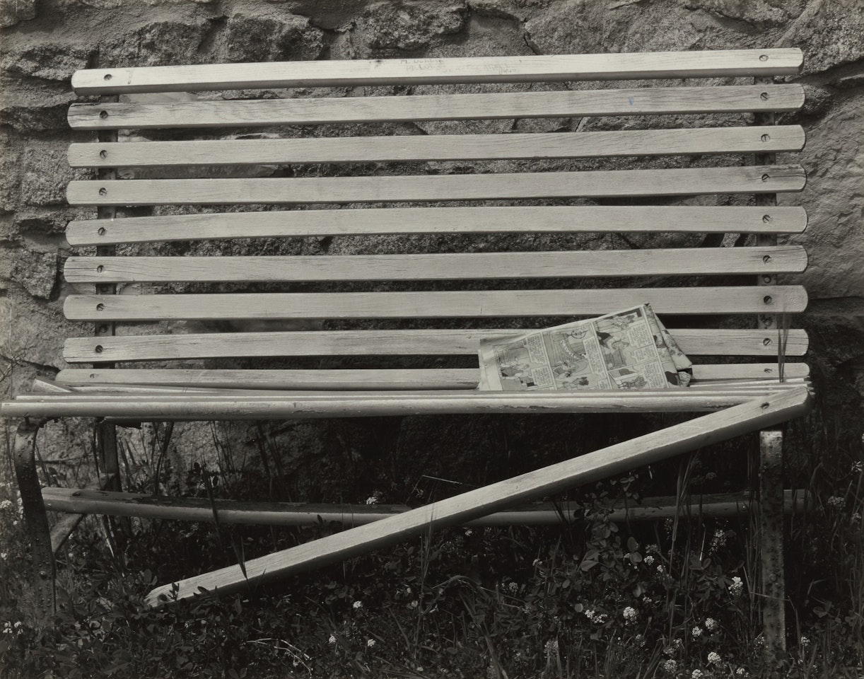 'COMICS' (ELLIOT POINT) by Edward Weston