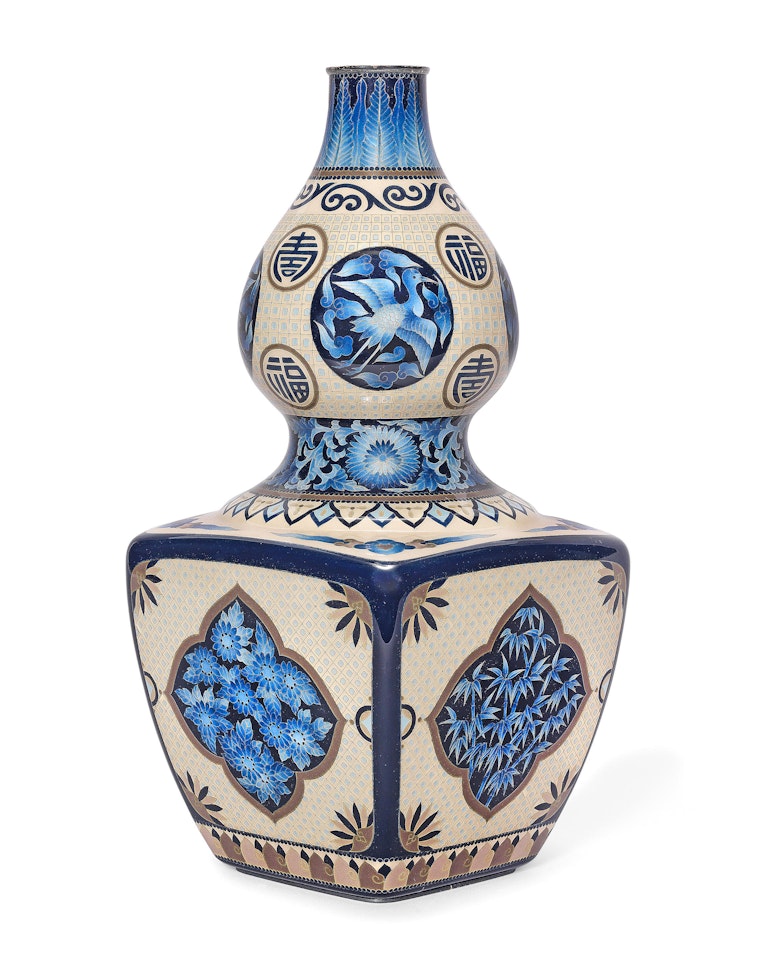 A cloisonné-enamel gourd vase by Anonymous