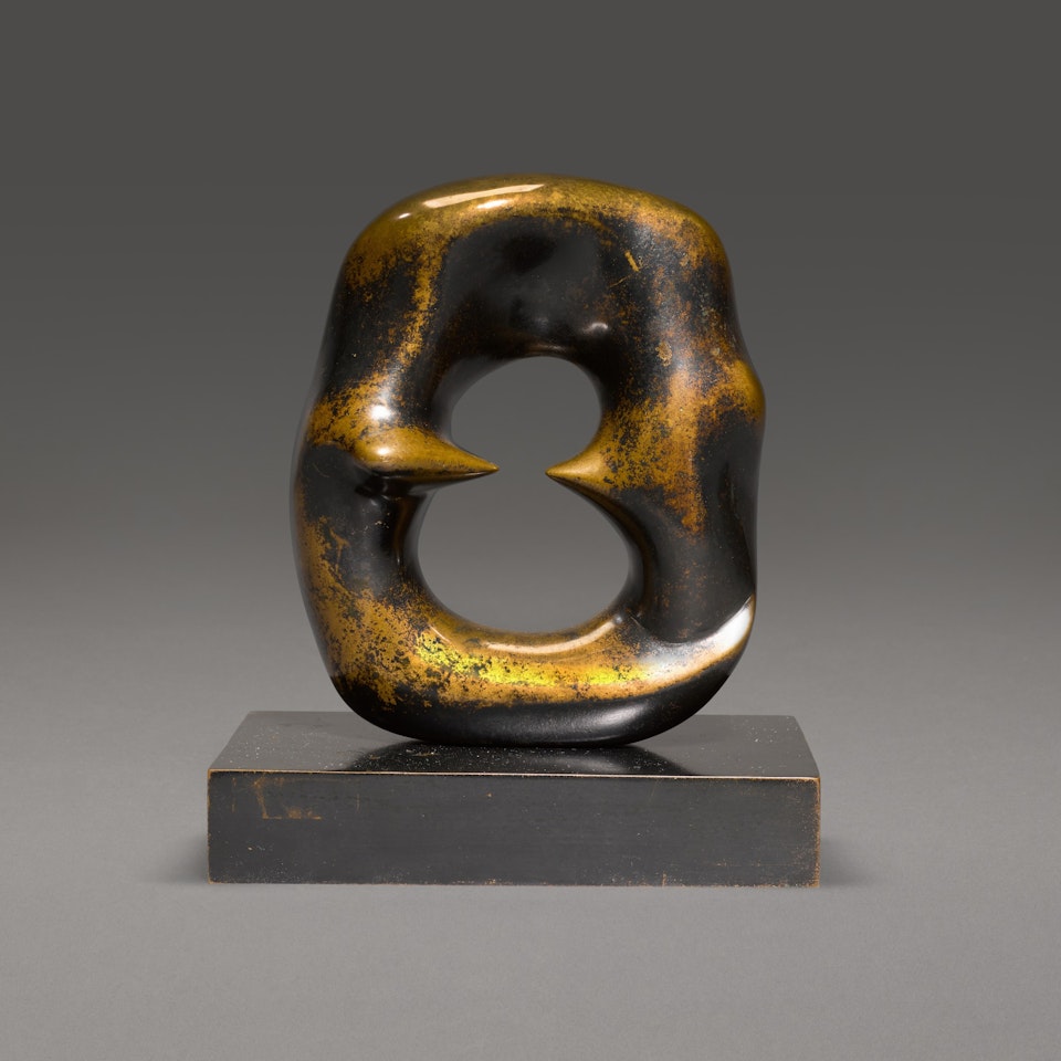 MAQUETTE FOR OVAL WITH POINTS by Henry Moore