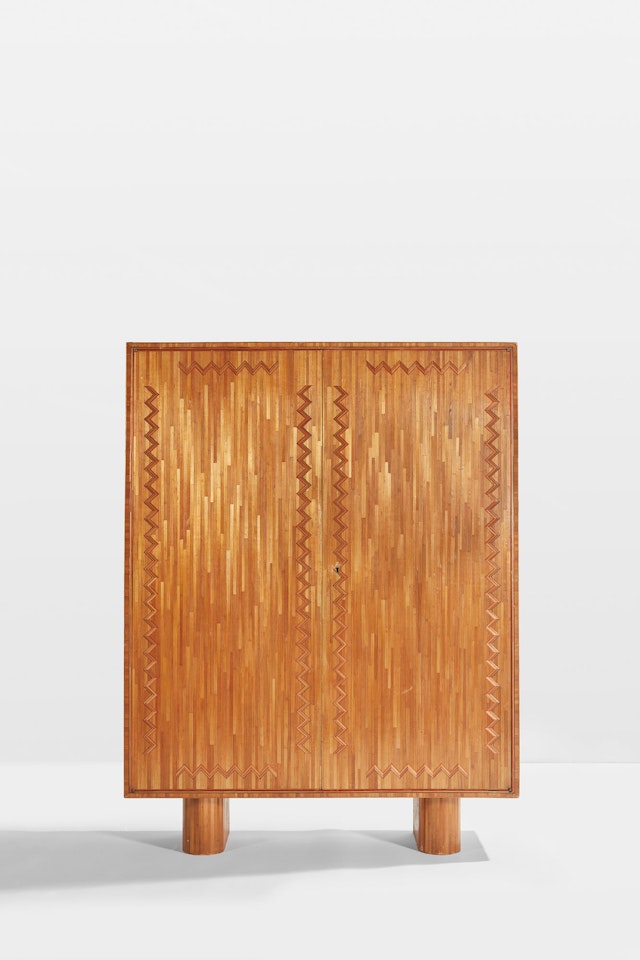 ARMOIRE, COMMANDE SPÉCIALE by Jean Royere