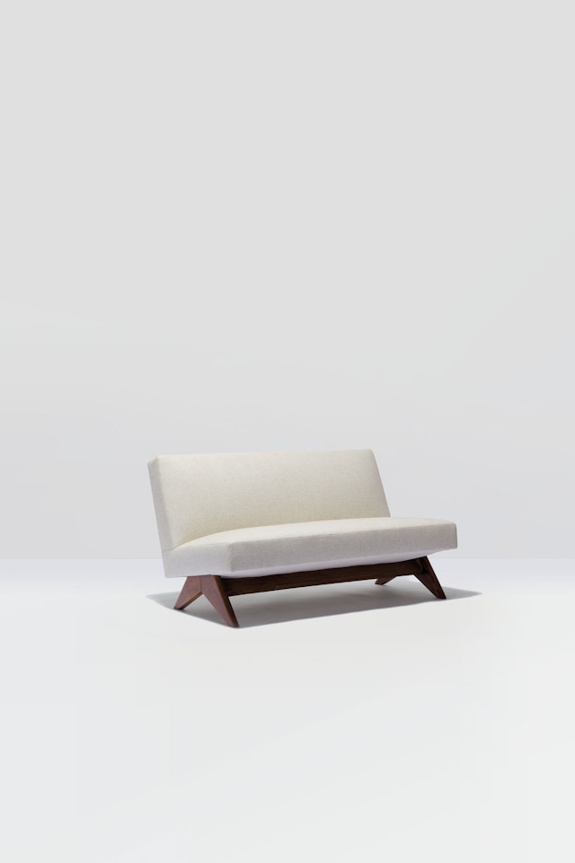 BANQUETTE by Pierre Jeanneret