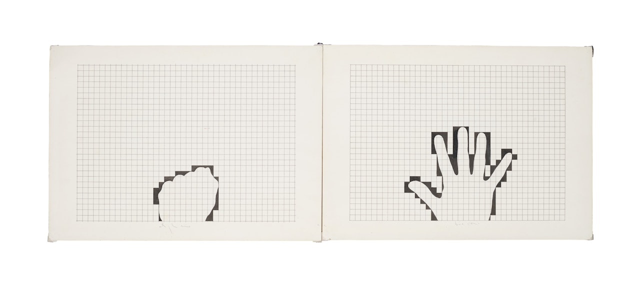 Mano aperta pugno chiuso by Alighiero Boetti