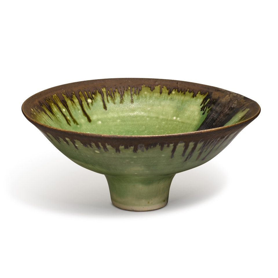 Emerald Green Footed Bowl by Lucie Rie