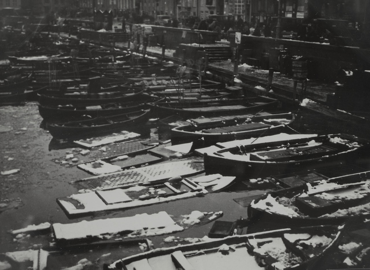 Hambourg,  Harbour by Man Ray