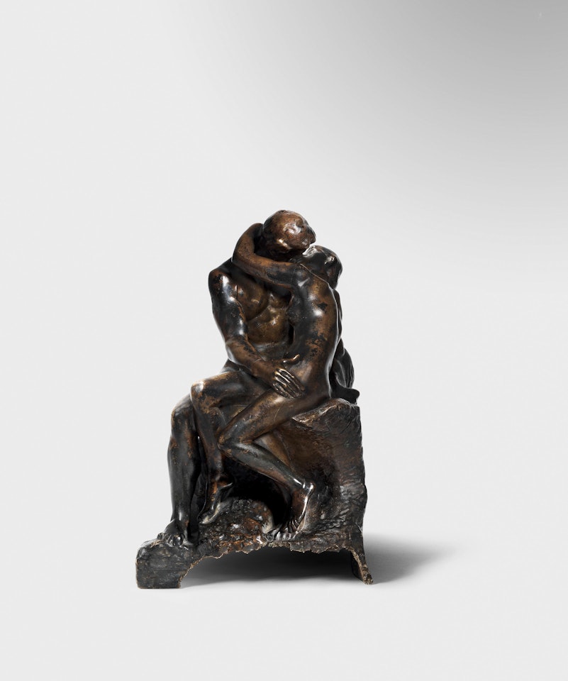 Le baiser, 4ème réduction dit aussi petit modèle by Auguste Rodin