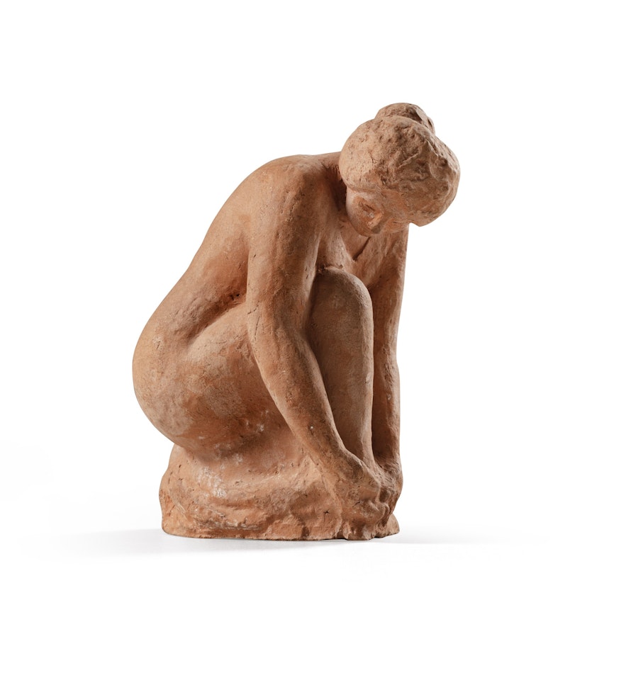 Ramasseuse d'herbe by Aristide Maillol