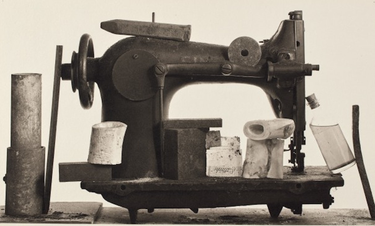 Estuche by Irving Penn