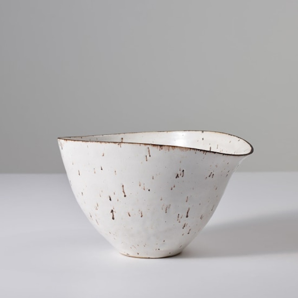 Bowl with pouring lip by Lucie Rie
