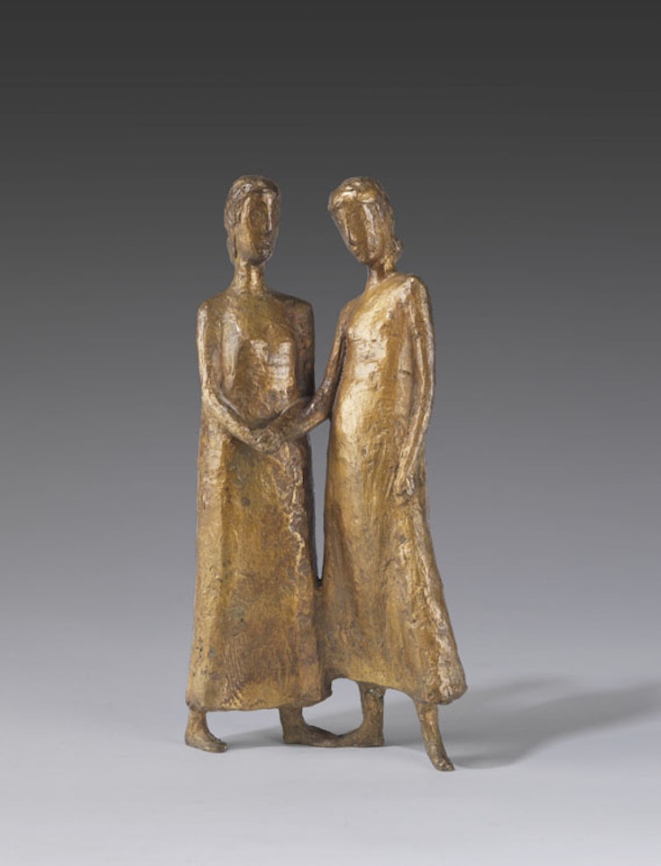 Zwei Frauen by Gerhard Marcks