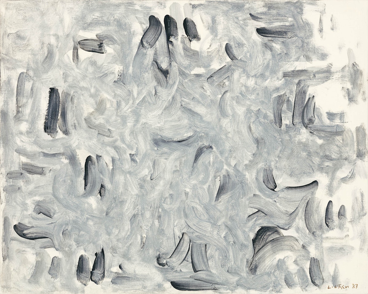 With Winds S8708-39 by Lee Ufan