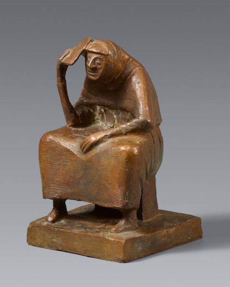 Sitzende Alte by Gerhard Marcks