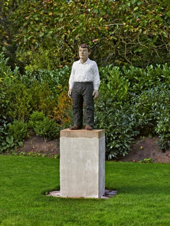 Man in white shirt and black pants by Stephan Balkenhol