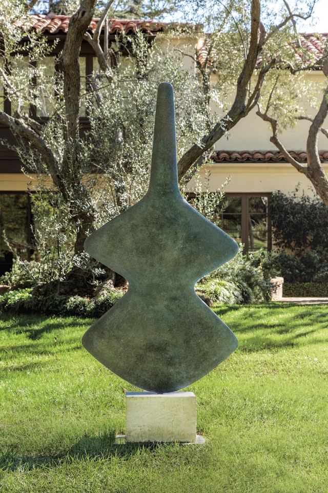 Large Siren by William Turnbull