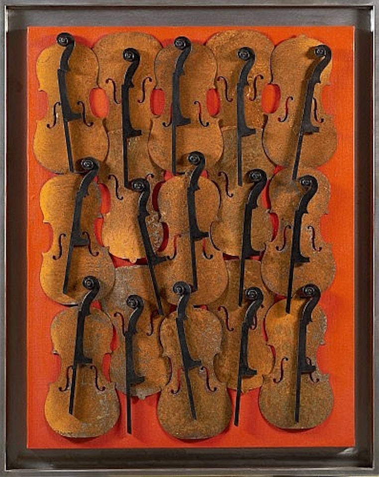 Accumulation de violons by Arman