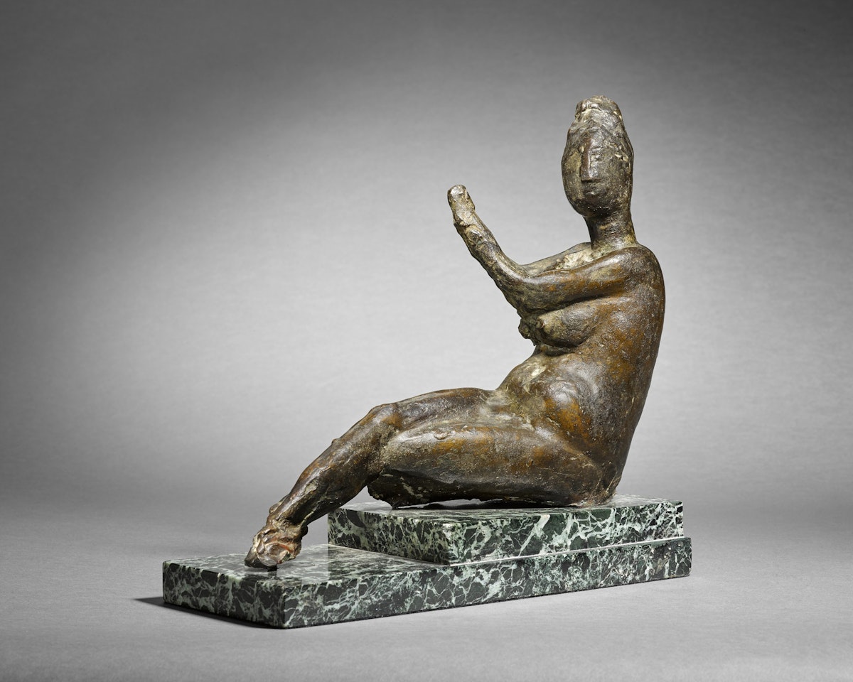 Piccolo nudo (Seated Figure) by Marino Marini