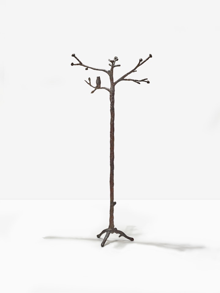 PORTE-MANTEAU AU HIBOU by Diego Giacometti