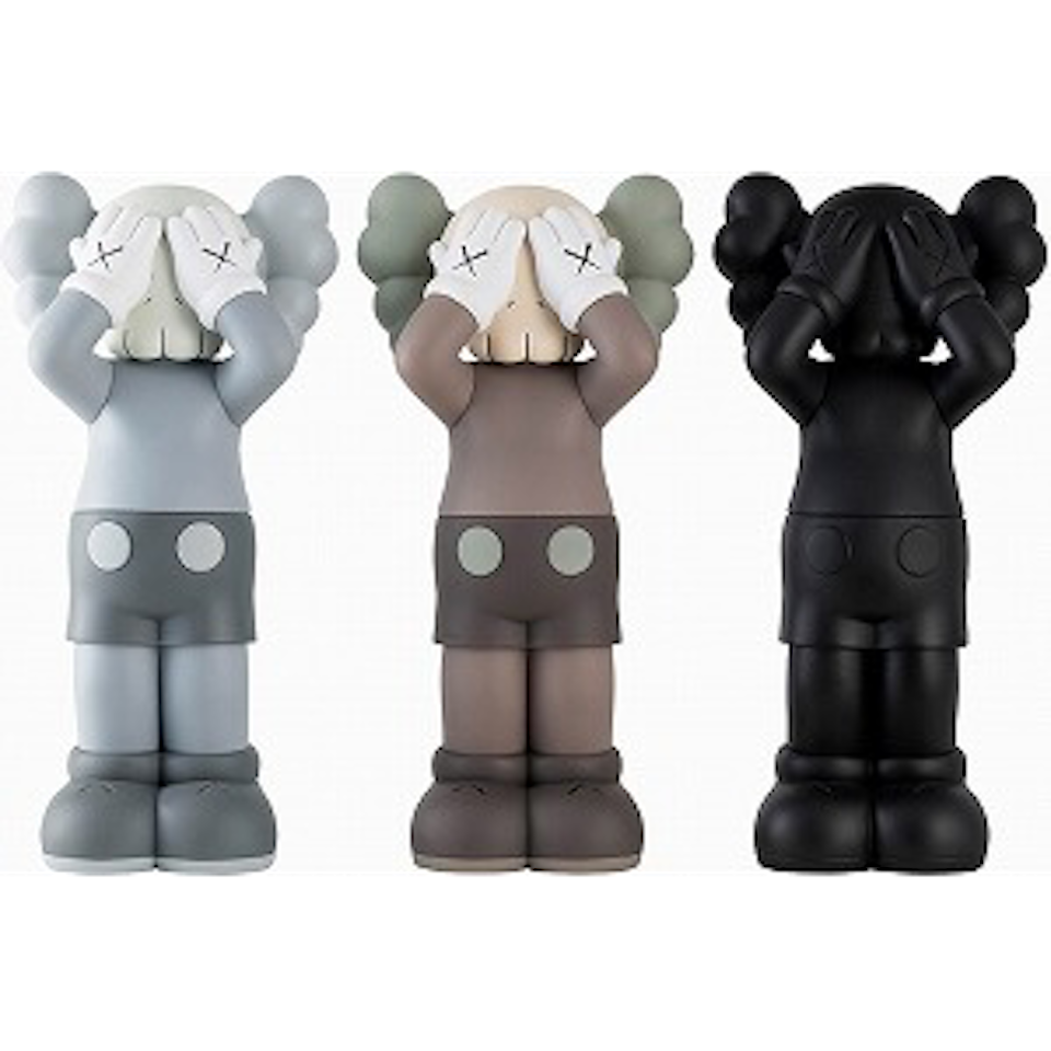 KAWS: HOLIDAY UK - Figure (Gray, Brown, Black) by Kaws