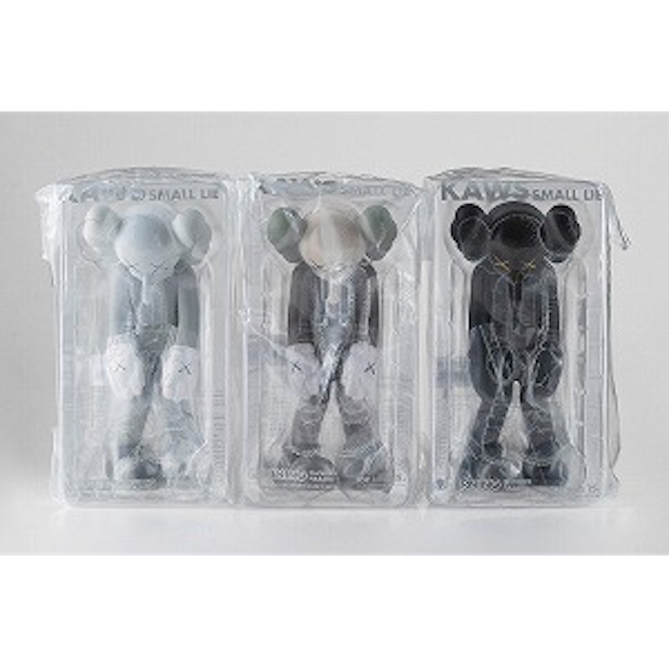 SMALL LIE OPEN EDITION (Gray, Brown, Black) by Kaws