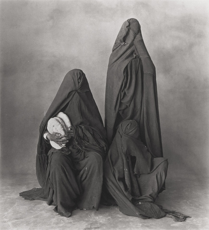3 Women of Rissani’ by Irving Penn