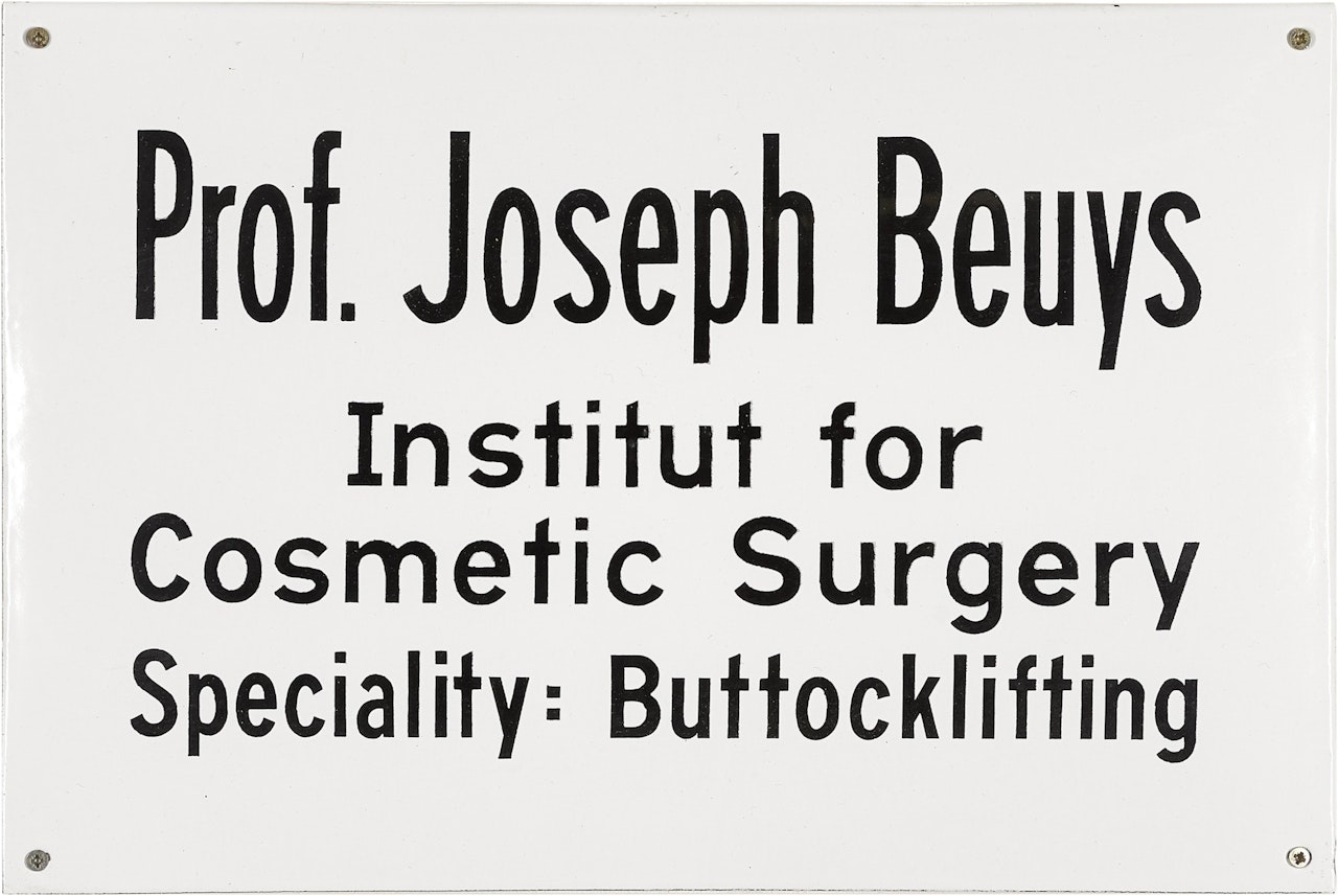 Buttocklifting (Schellmann 120) by Joseph Beuys