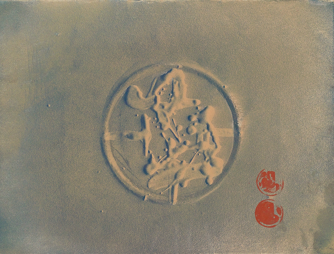 Circulo con relieve by Antoni Tapies