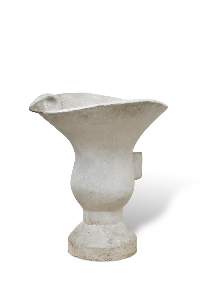 Vase modèle dit aigle by Alberto Giacometti