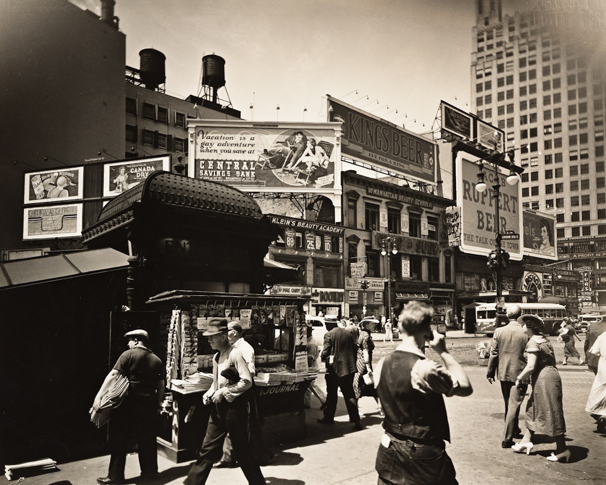 Union Square by Berenice Abbott
