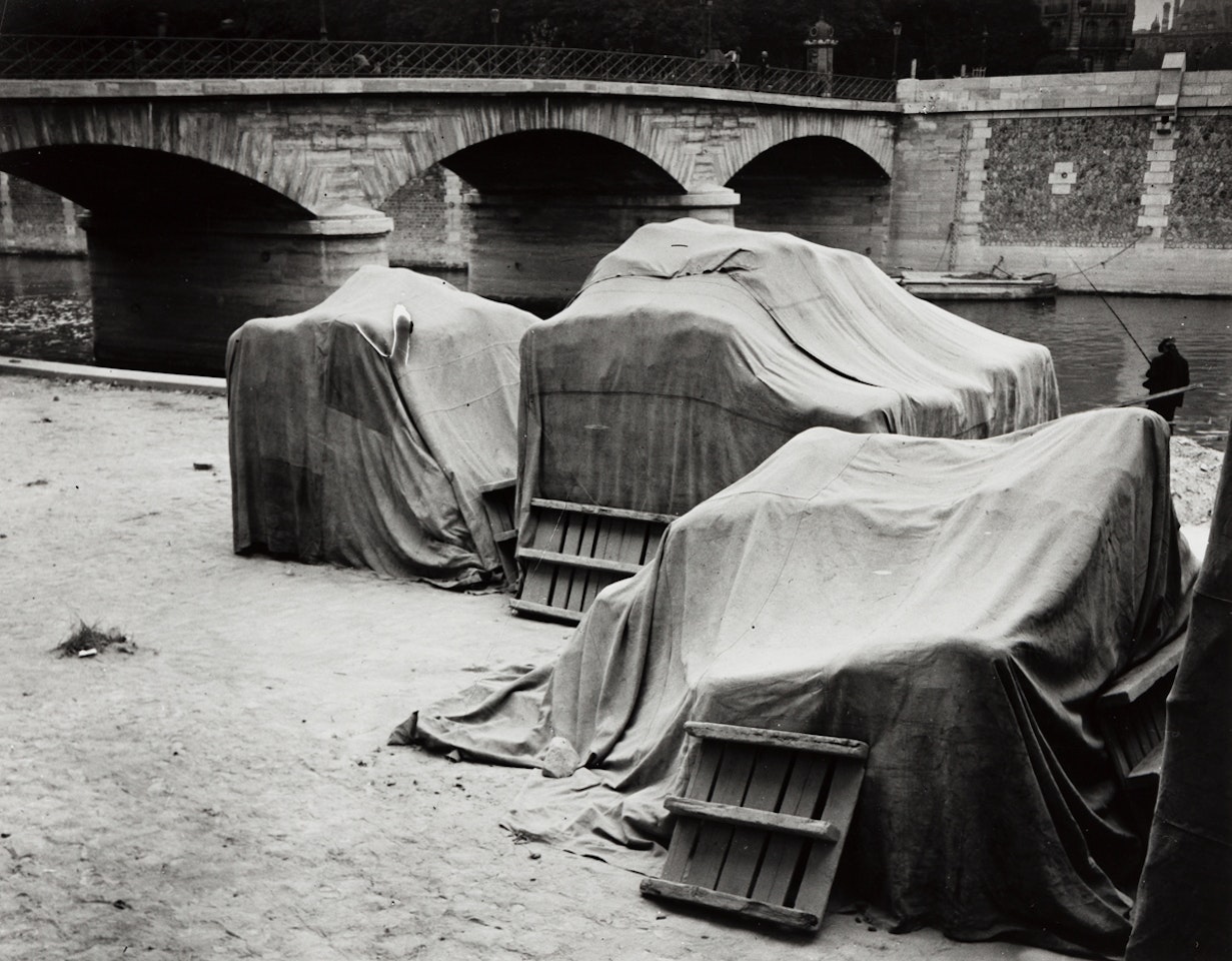 Quai de Bercy (Behind Notre Dame) by André Kertész