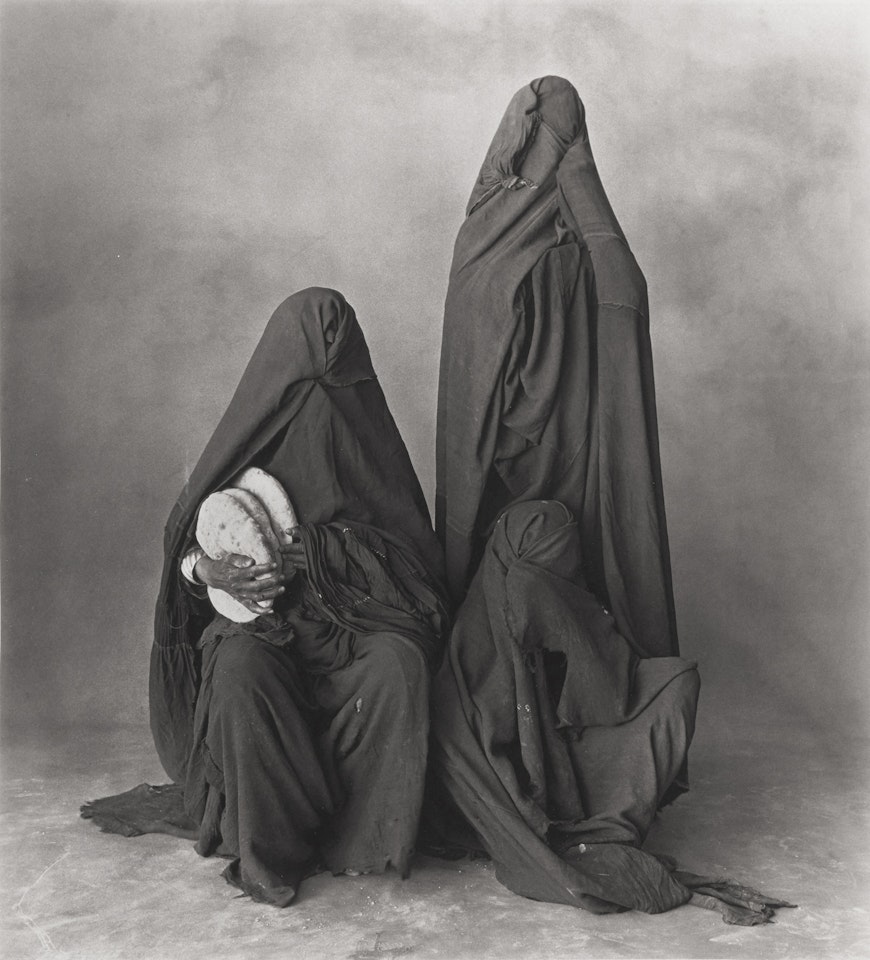 3 Women of Rissani’ by Irving Penn