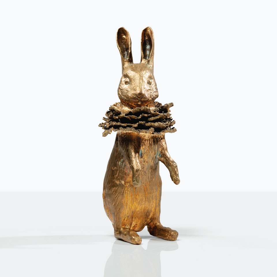 Petit lapin debout à collerette by Claude Lalanne