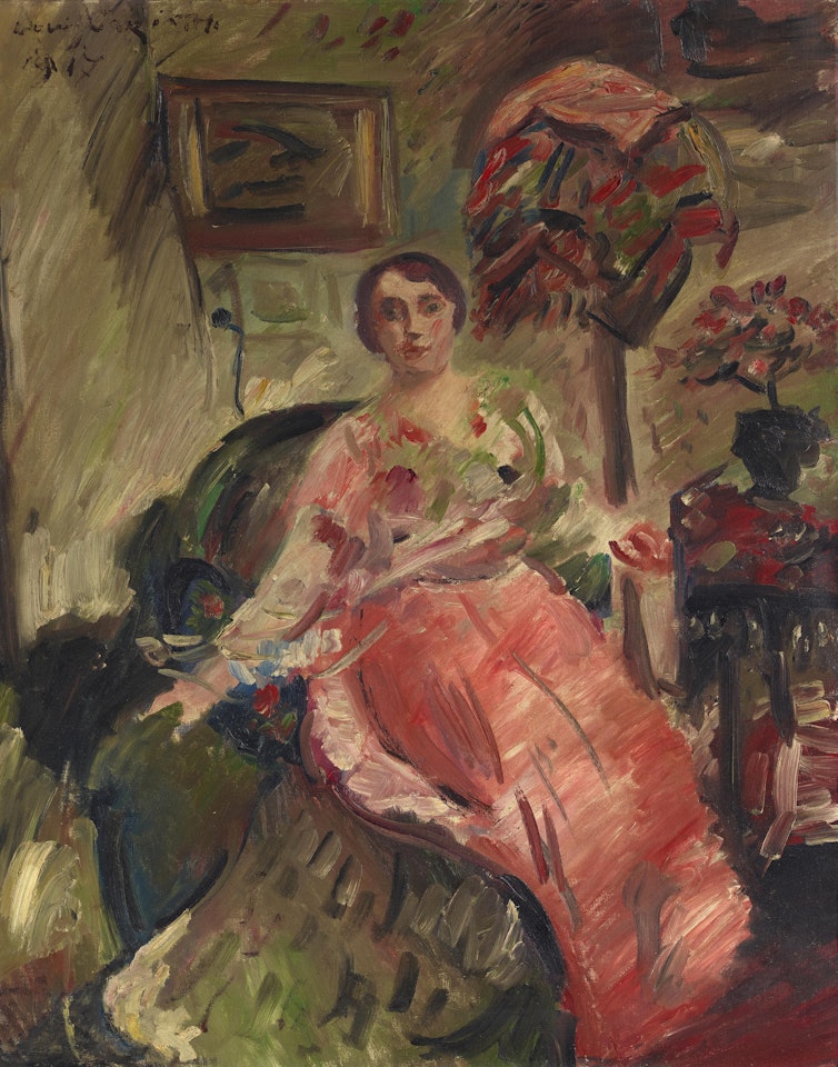 Dame im Salon by Lovis Corinth