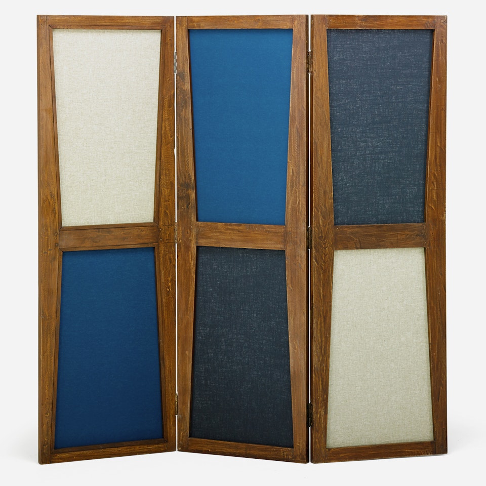 Three-part room divider , by Pierre Jeanneret