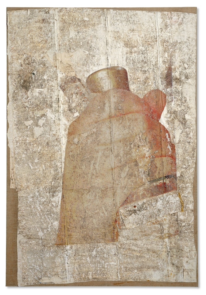 La mano chiusa by Mimmo Rotella
