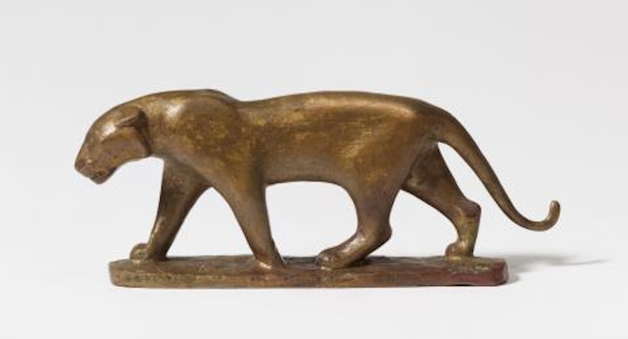 Kleiner schreitender Tiger by Gerhard Marcks