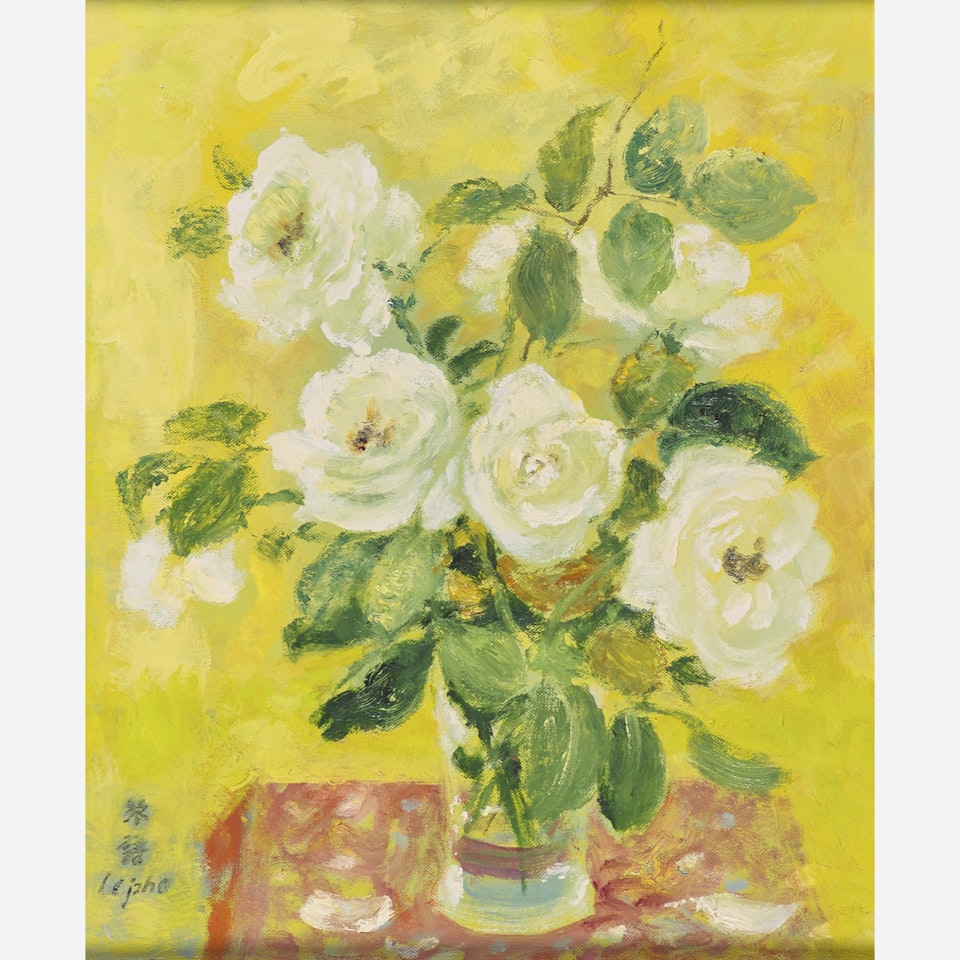 Untitled (White Roses) by Le Pho