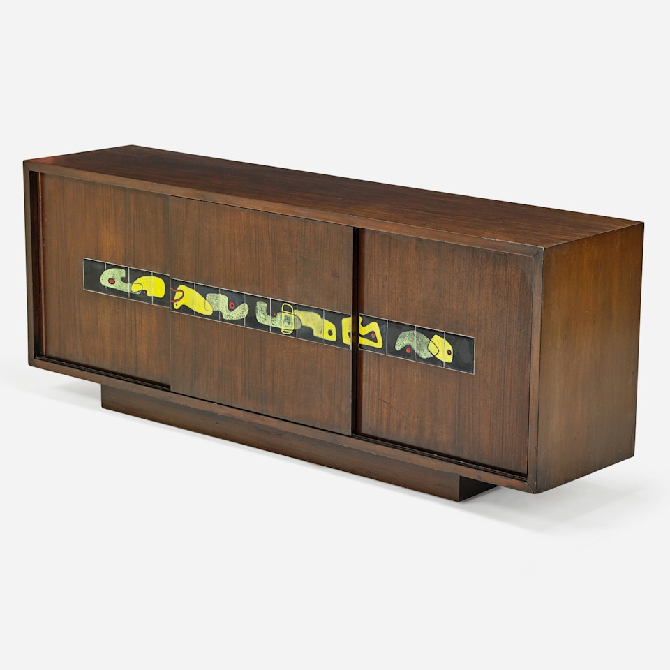 Rare early cabinet ,
Circa
1950 by Vladimir Kagan
