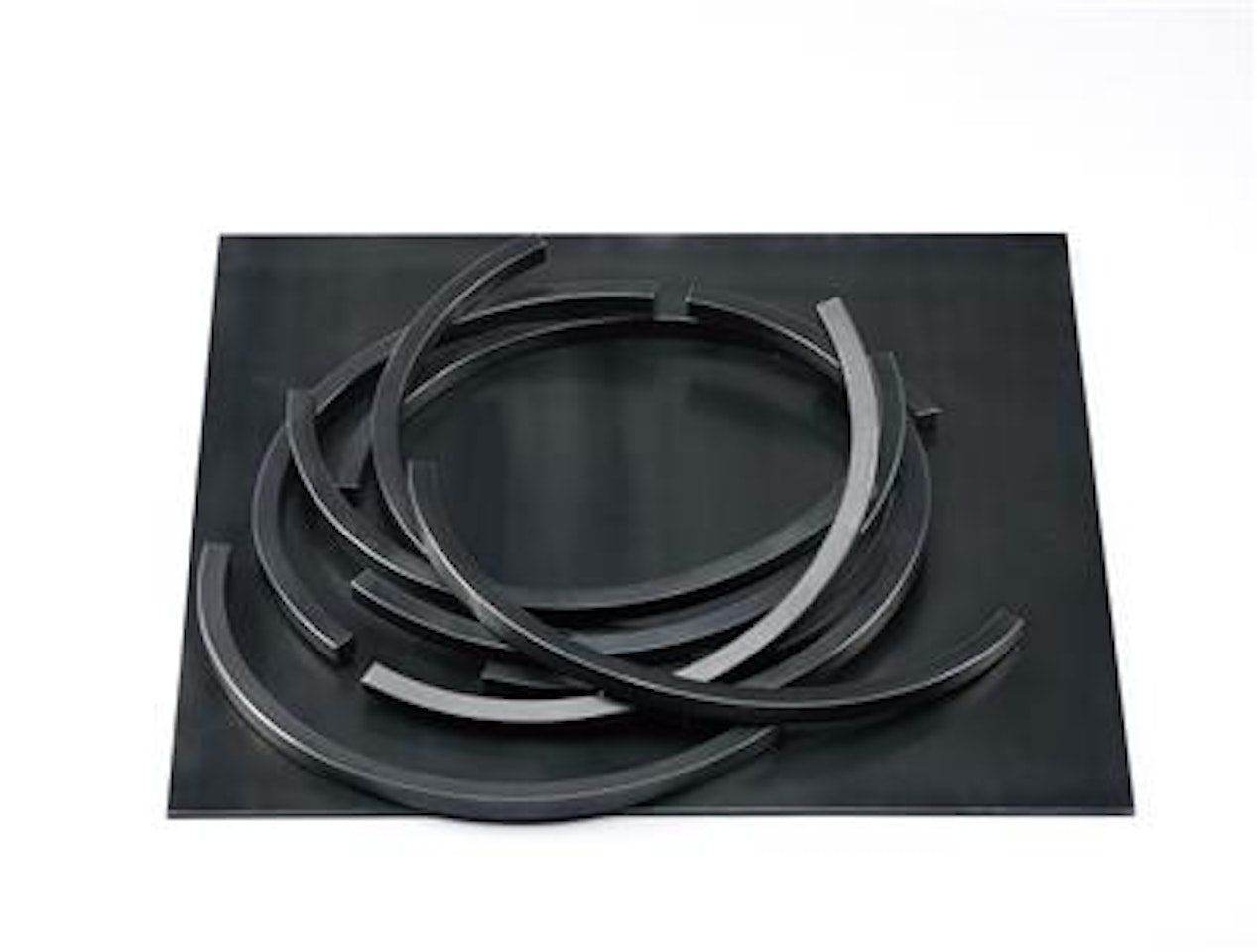 Effondrement: 10 Arcs by Bernar Venet
