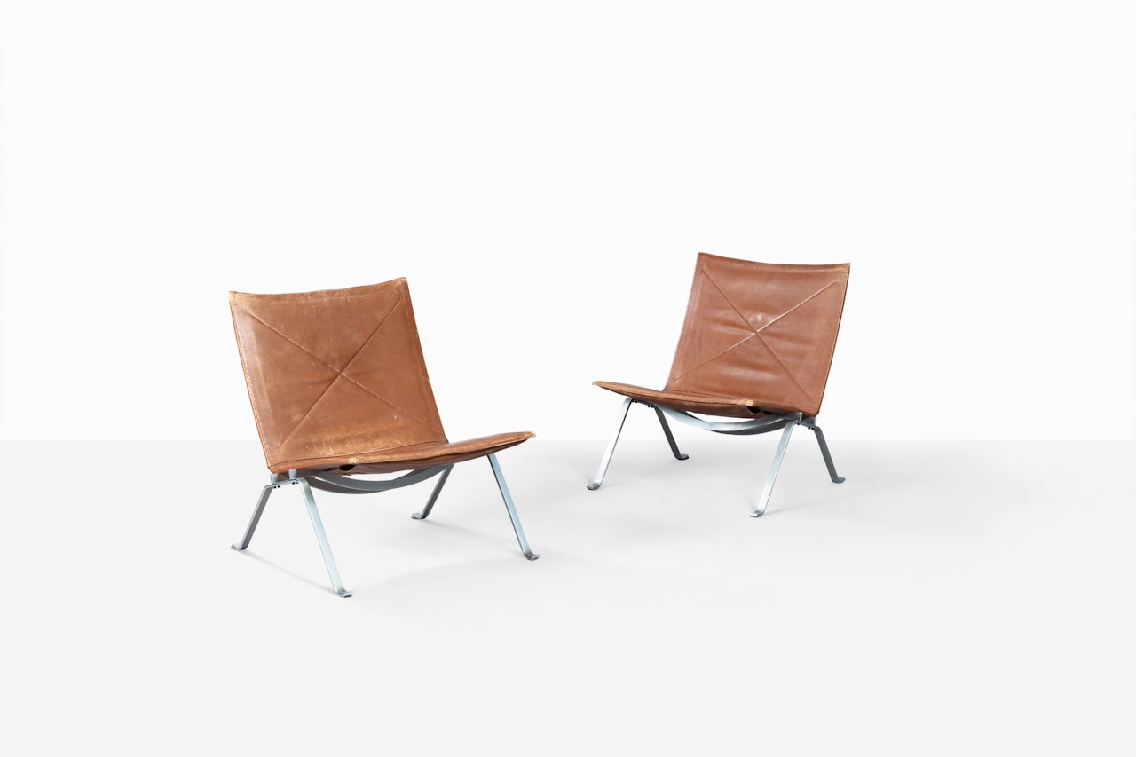 Paire de chauffeuses PK 22 by Poul Kjaerholm