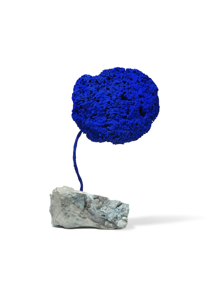 Sculpture éponge bleue sans titre (SE 328) by Yves Klein