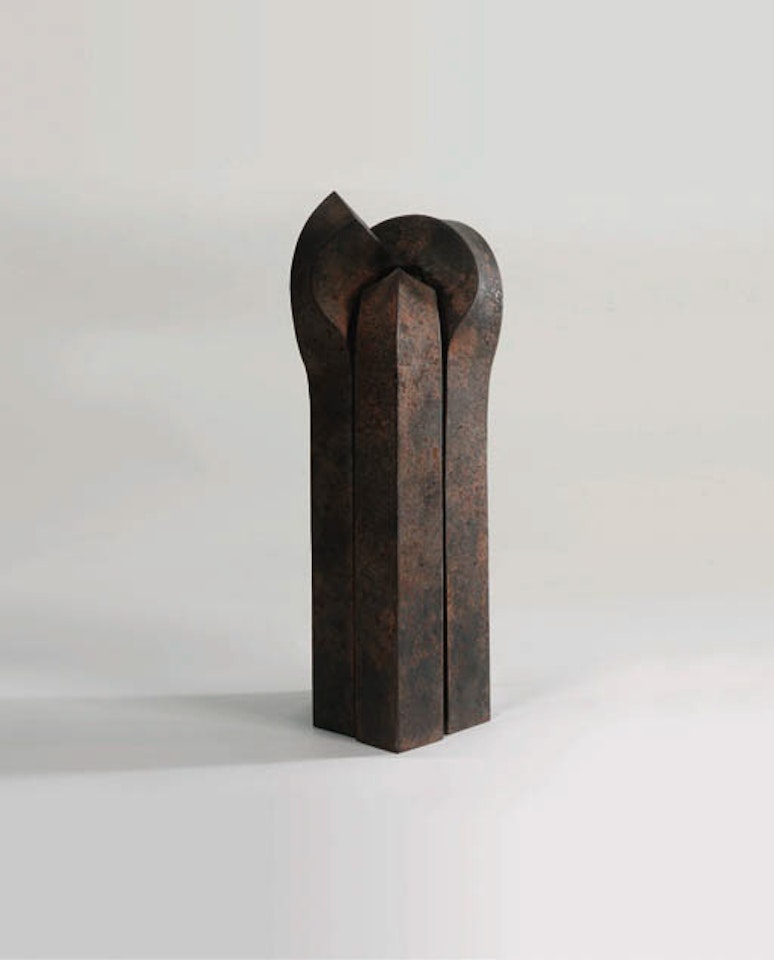 Lotura I by Eduardo Chillida