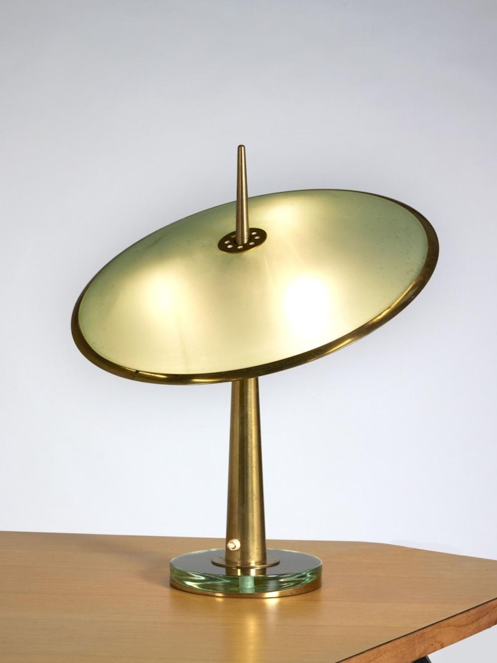 Lampe de table mod. 1538 dite "Disco Volante" by Max Ingrand