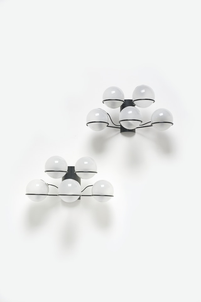 DEUX APPLIQUES 'N. 237⁄5' by Gino Sarfatti