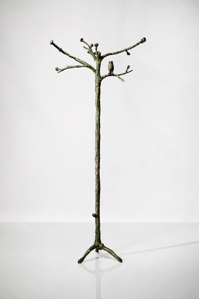 Porte-Manteaux au Hibou by Diego Giacometti