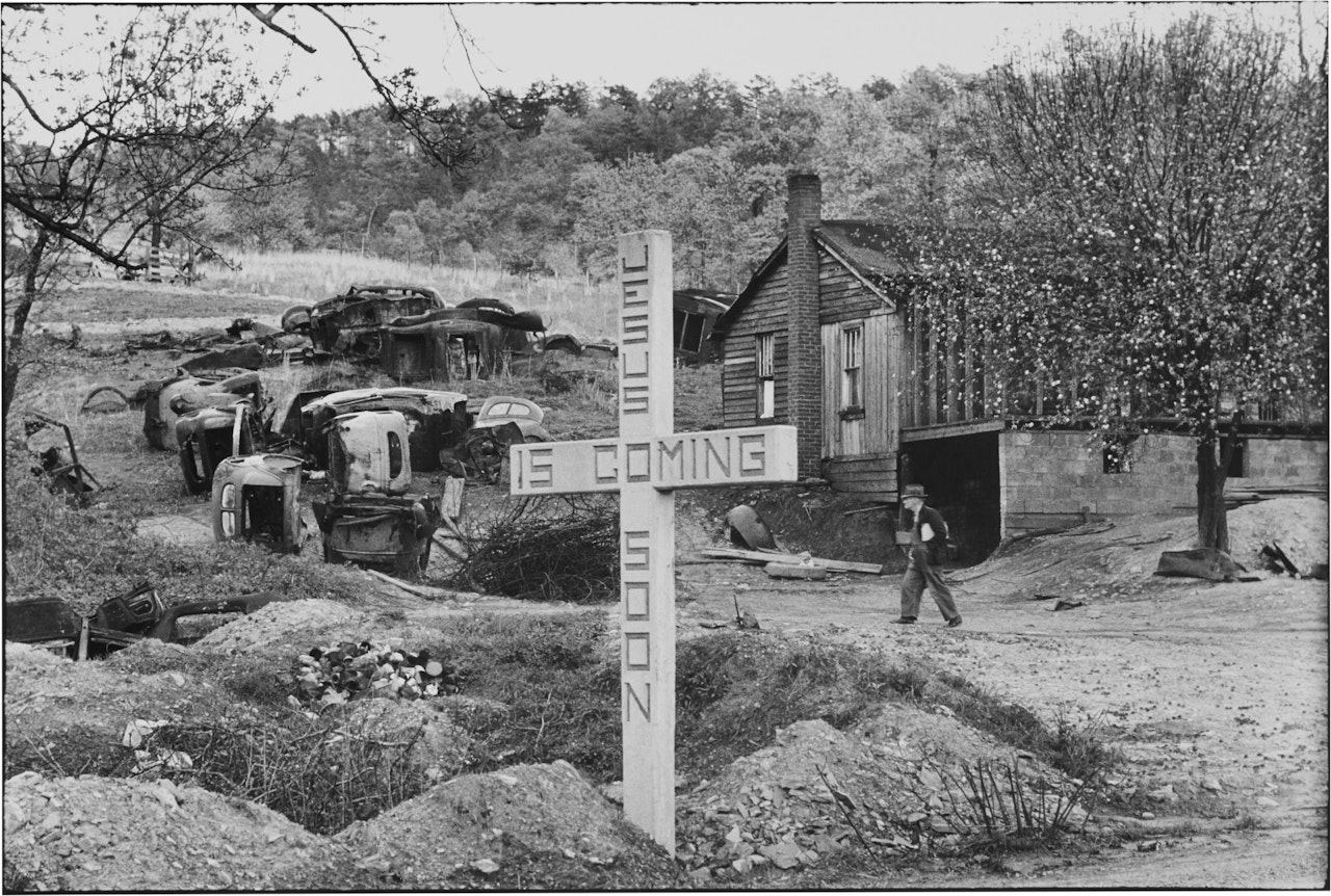 Knoxville, Tennessee by Henri Cartier-Bresson
