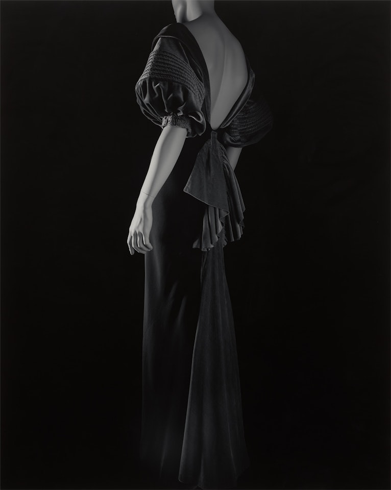 Stylized Sculpture 054 (Designer: Elsa Schiaparelli, 1947) by Hiroshi Sugimoto