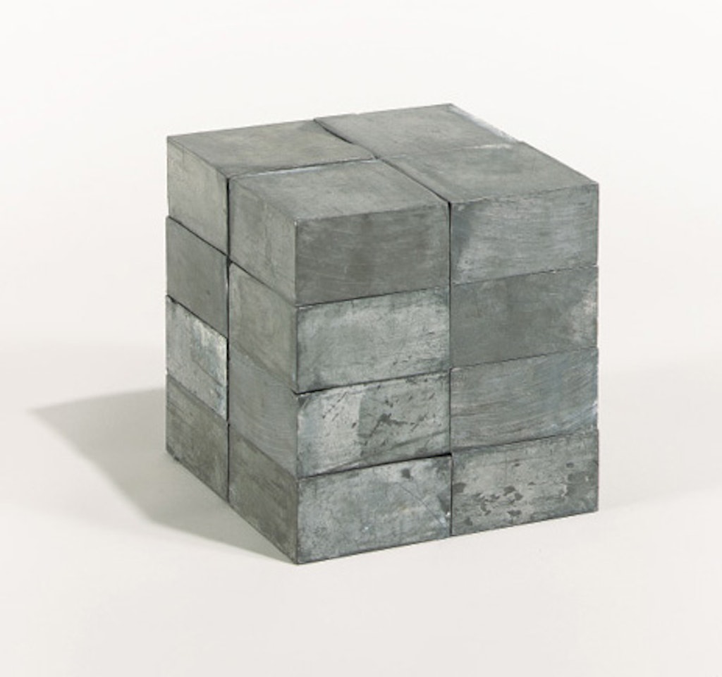 16 lead solid by Carl Andre