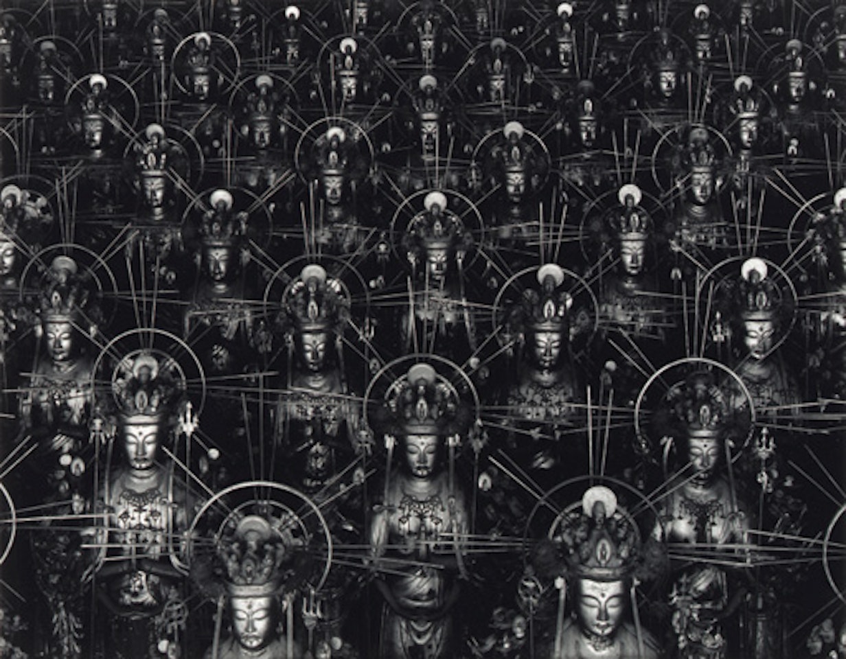 Hall of thirty-three bays by Hiroshi Sugimoto