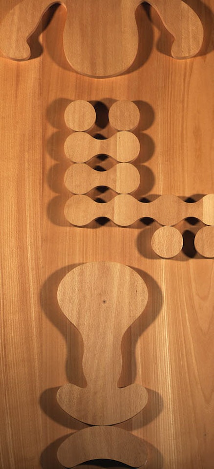 Metope genetique - metope d'ete by Jean Arp