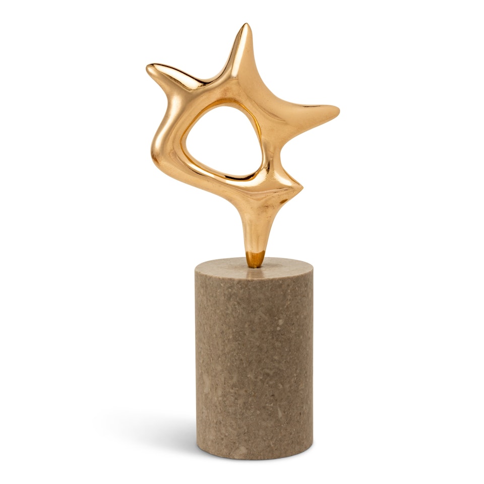 Étoile by Jean Arp