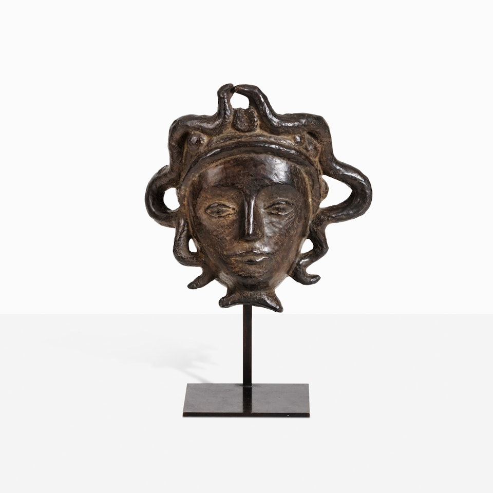Masque aux serpents wall-sconce by Alberto Giacometti